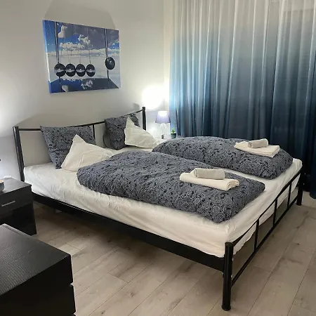 Center Modern * Serez